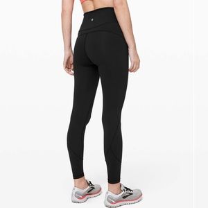 BNWT Lululemon In Movement Tight 28” Everlux